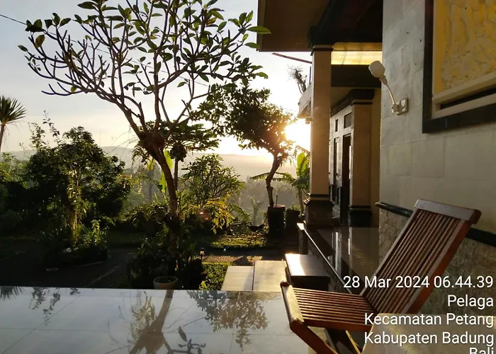 Rumahku Homestay *